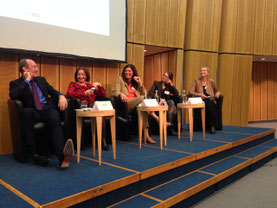 Vier gewinnt: Jan Eder, Dilek Kolat, Annette Enderle, Nicole Srock.Stanley und Antje Meyer. Bild MSG